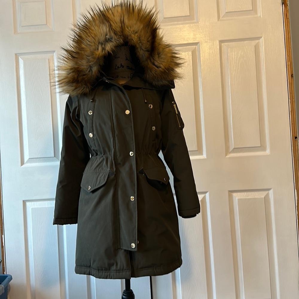Women’s Michael Michael Kors camo green winter coat size small